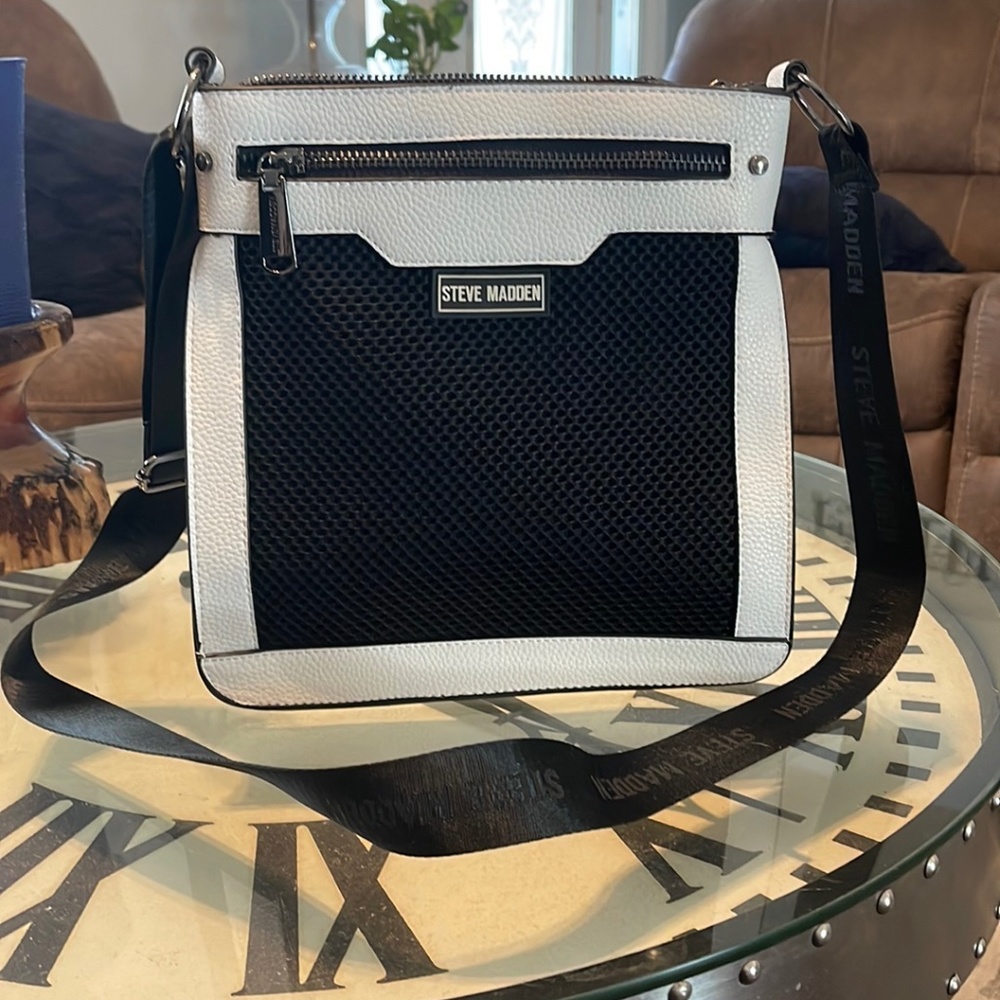 Steve Madden crossbody